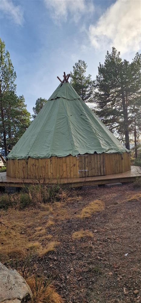 Lavvo. foto - Klikk for stort bilde